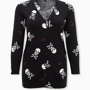 TORRID BETSEY JOHNSON BLACK SKULLS CARDIGAN